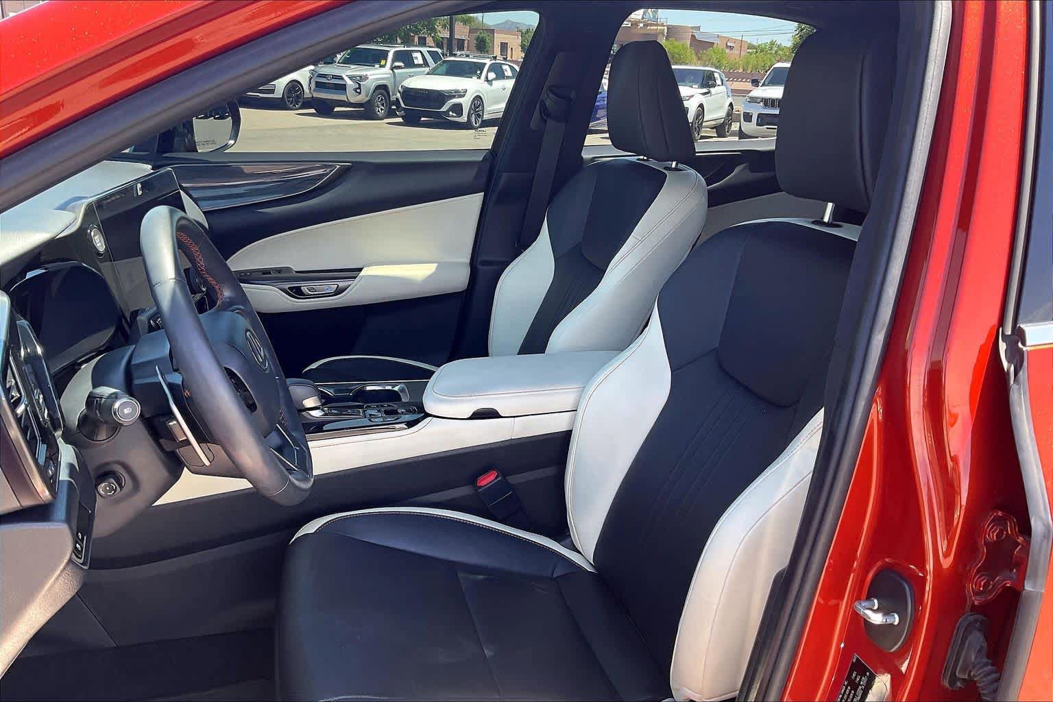 Used 2024 Lexus NX 350 AWD w/ Vision Package image 8