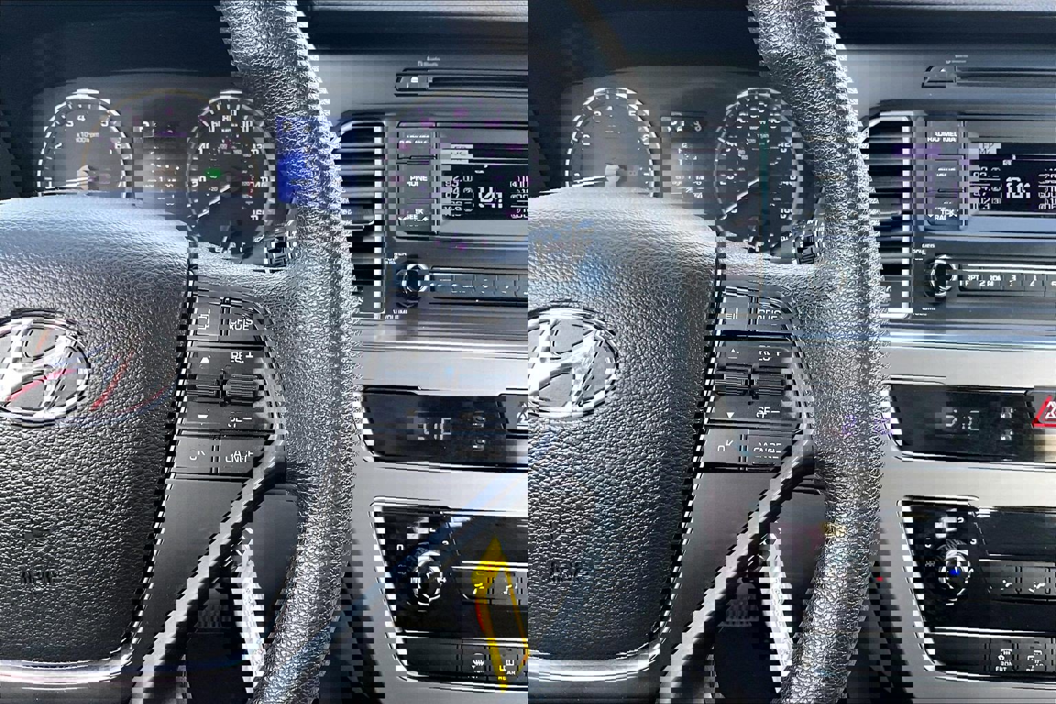 Used 2017 Hyundai Sonata SE FWD image 8