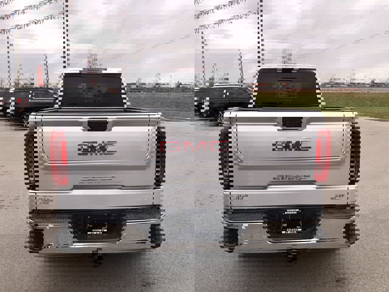 Used 2020 GMC Sierra 1500 SLT w/ SLT Premium Plus Package image 10