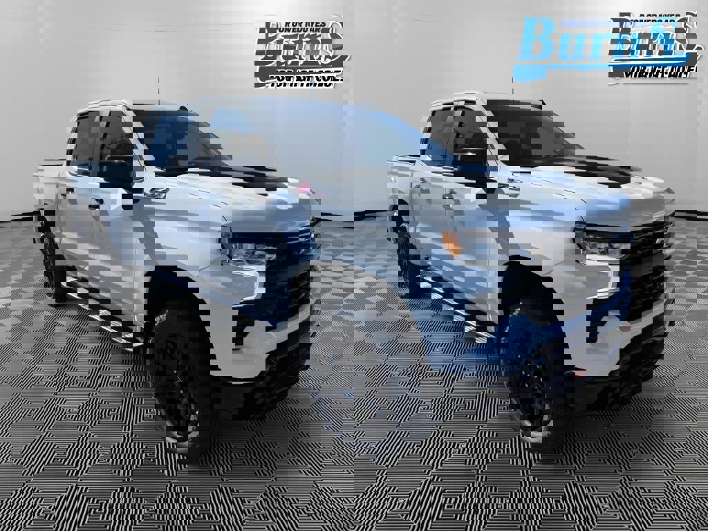 New 2026 Chevrolet Silverado 1500 LT Trail Boss w/ Convenience Package II