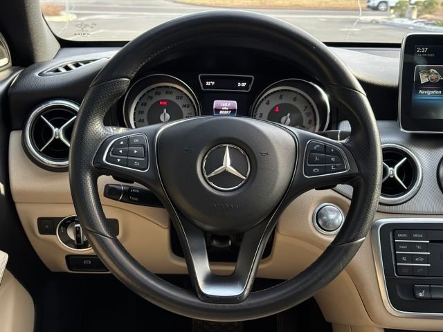 Used 2016 Mercedes-Benz CLA 250 image 27
