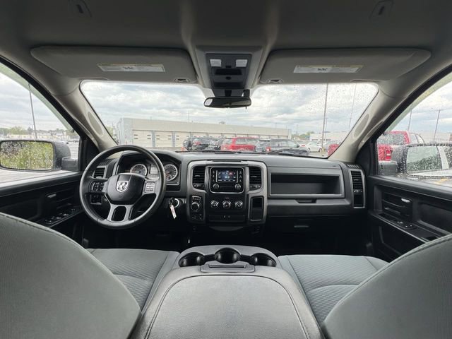 Used 2019 RAM 1500 Express w/ Express Value Package AWD/4WD image 10