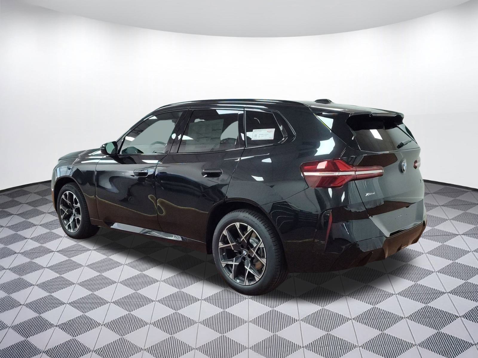 Used 2026 BMW X3 xDrive30 w/ M Sport Package image 3