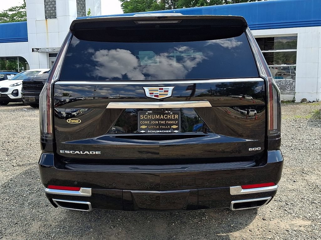 Certified 2026 Cadillac Escalade ESV Luxury w/ LPO, Floor Liner Package AWD/4WD image 7
