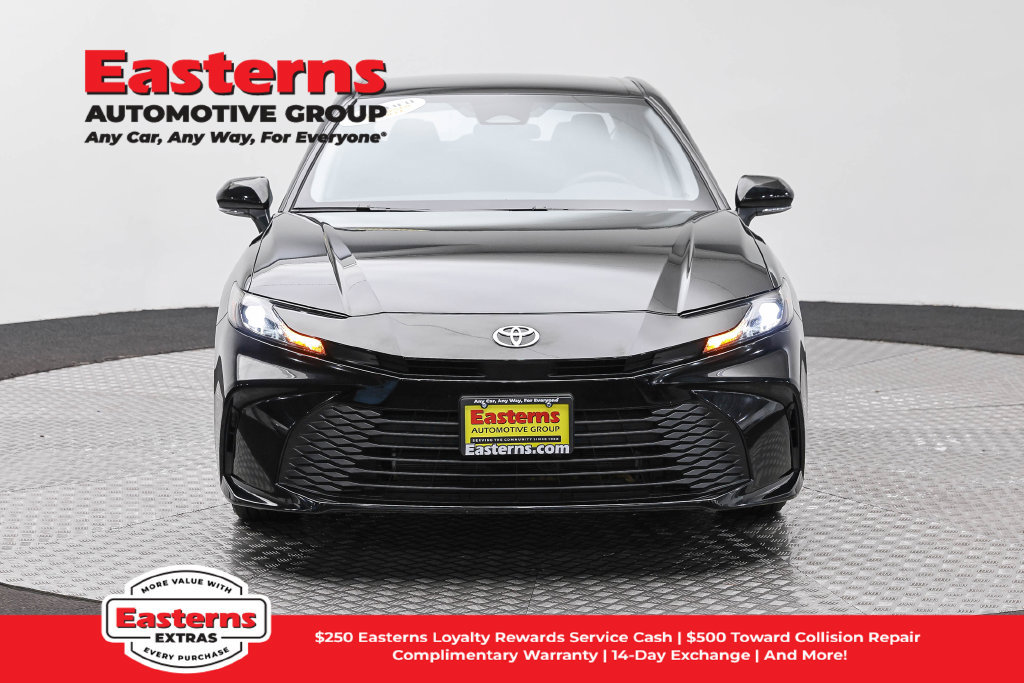 Used 2026 Toyota Camry LE FWD image 3