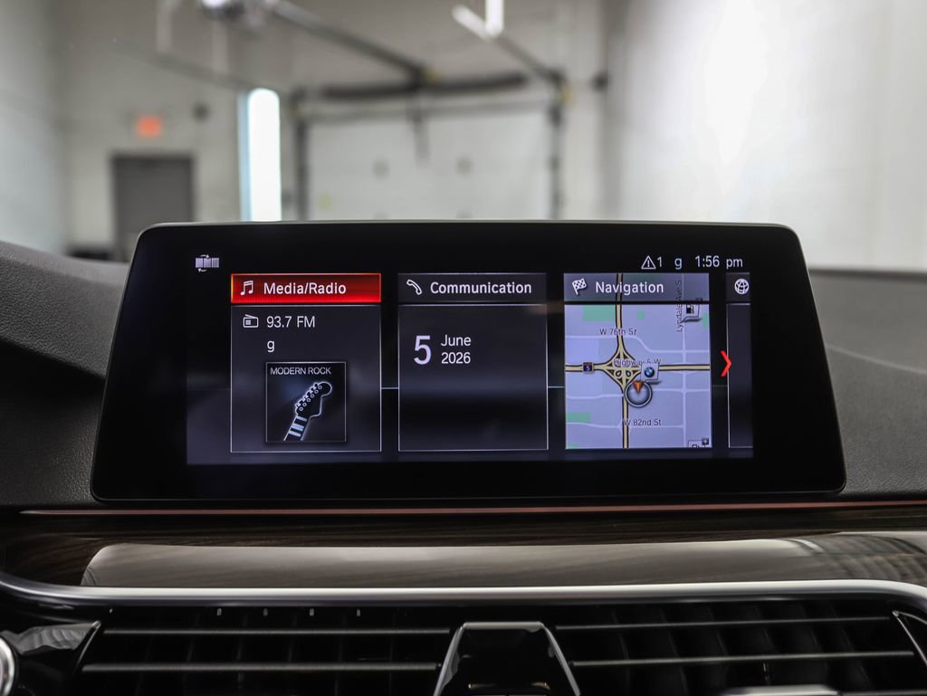 Used 2019 BMW 530i xDrive w/ Convenience Package AWD/4WD image 15