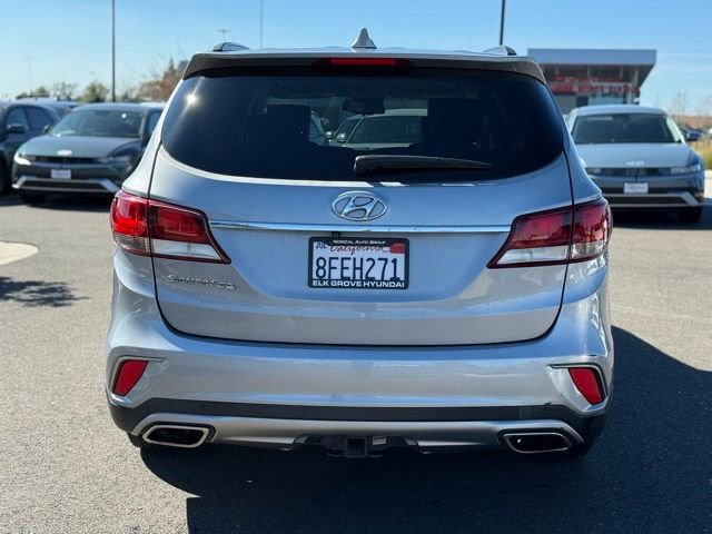 Used 2018 Hyundai Santa Fe SE image 8
