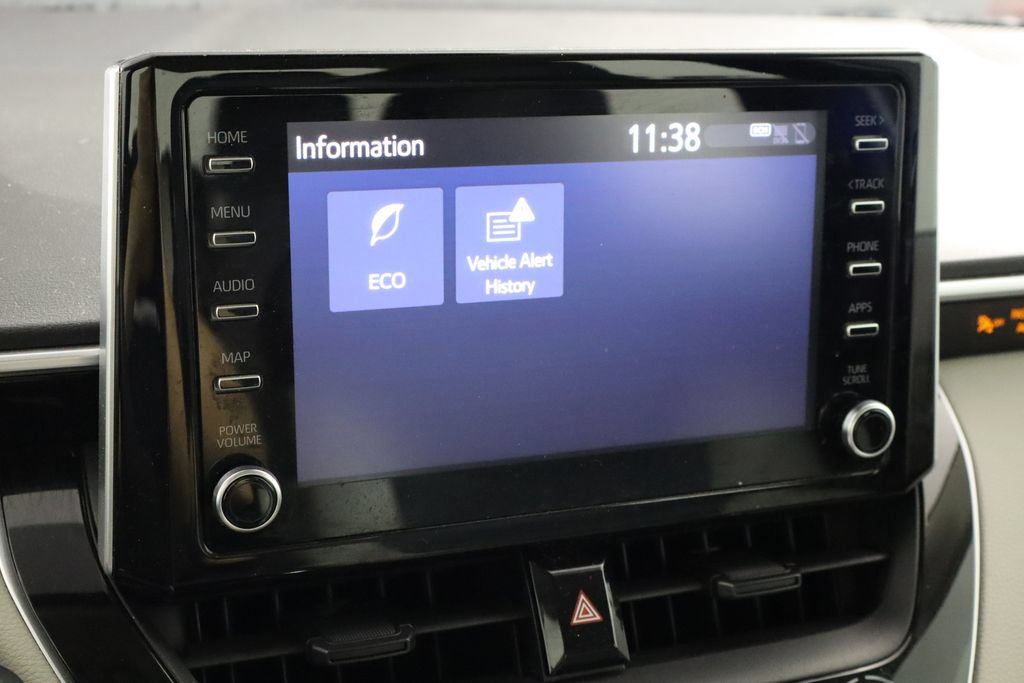 Used 2020 Toyota Corolla LE FWD image 29