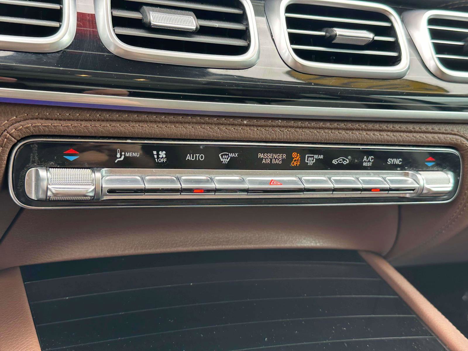 Certified 2024 Mercedes-Benz GLS 450 4MATIC image 24