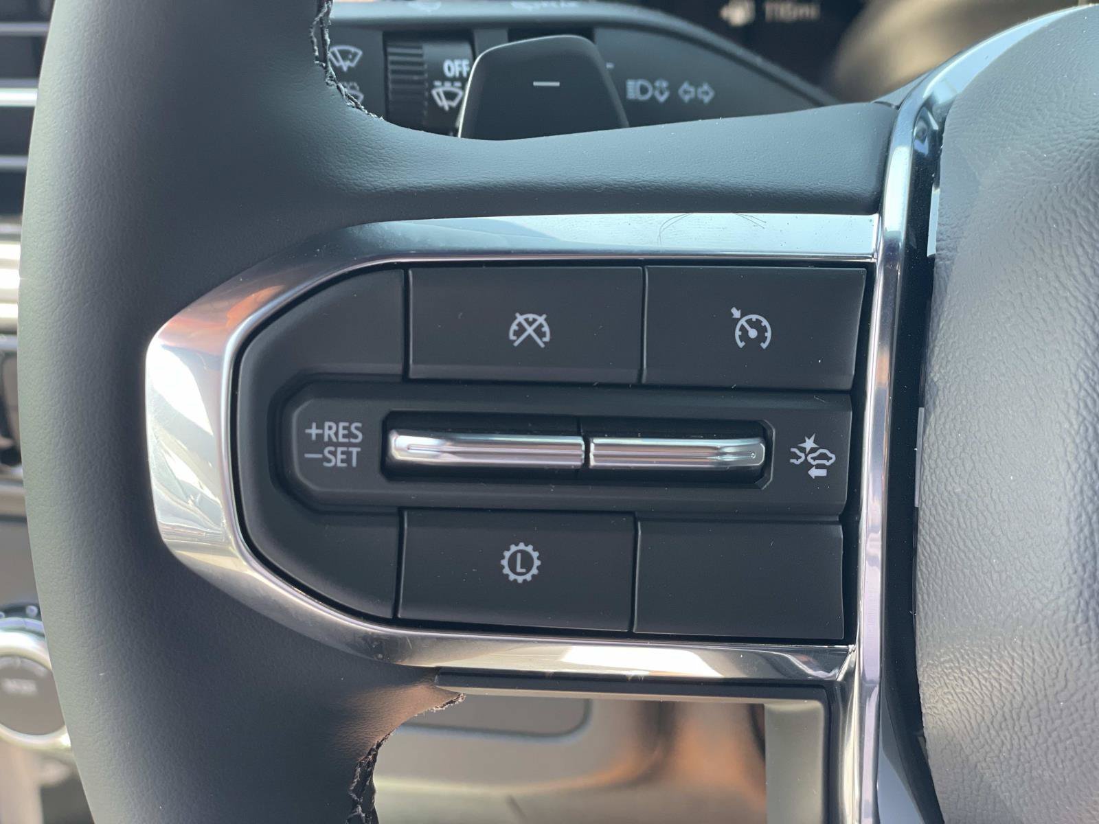 New 2026 GMC Yukon XL Elevation RWD image 10