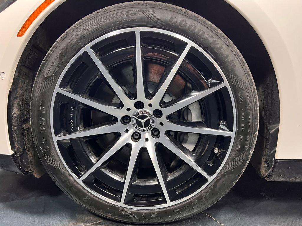 Used 2023 Mercedes-Benz EQS 580 4MATIC Sedan image 25