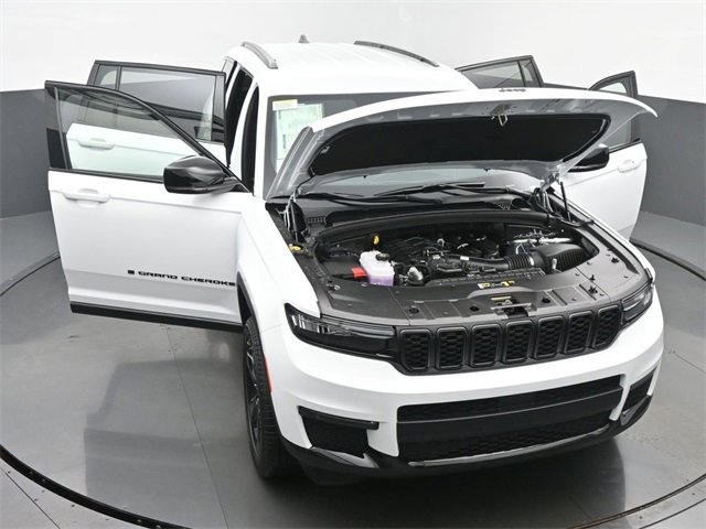 New 2025 Jeep Grand Cherokee L Limited image 63