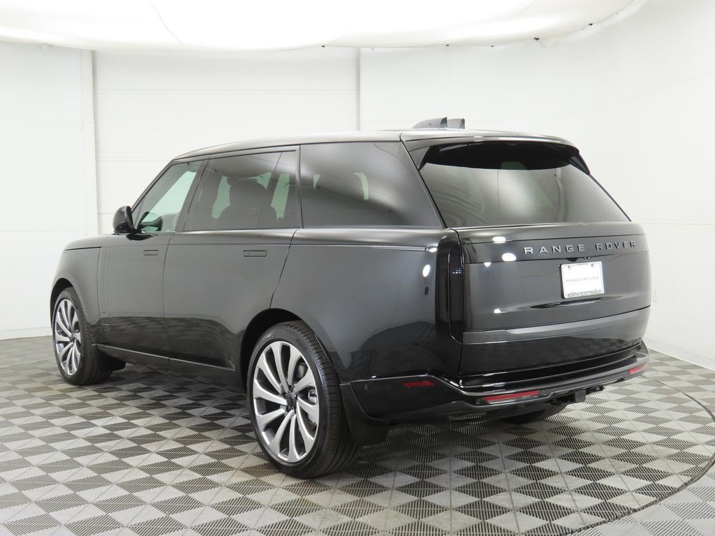 New 2026 Land Rover Range Rover Long Wheelbase SE image 7