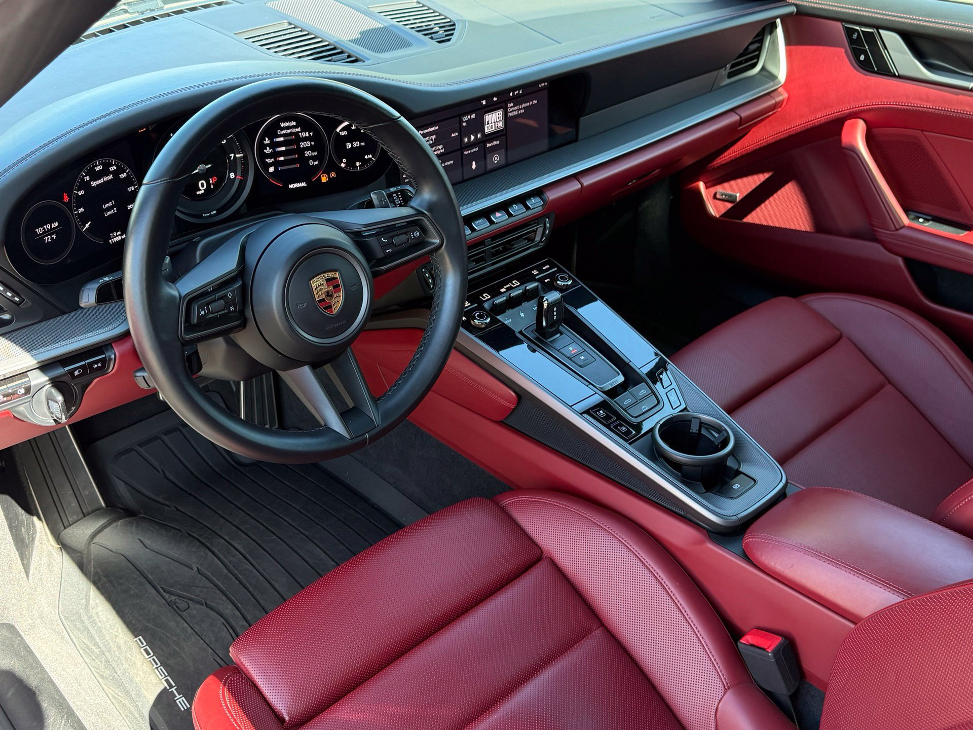 Used 2021 Porsche 911 Carrera RWD image 4