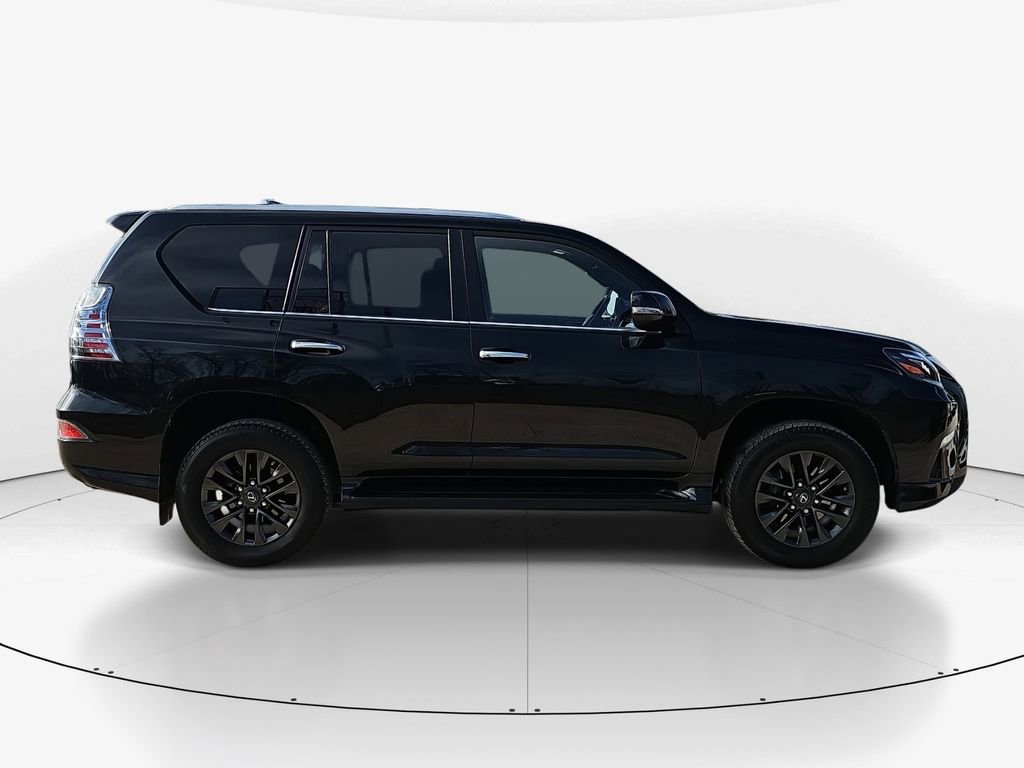 Used 2023 Lexus GX 460 Premium w/ Premium Package image 9