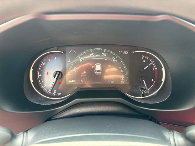 Used 2023 Toyota RAV4 LE image 14