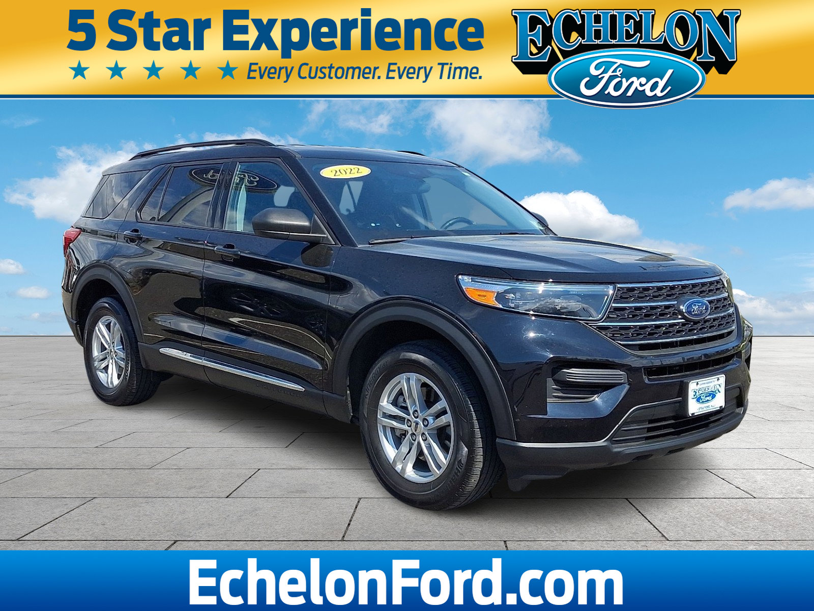 Certified 2022 Ford Explorer XLT w/ Class IV Trailer Tow Package