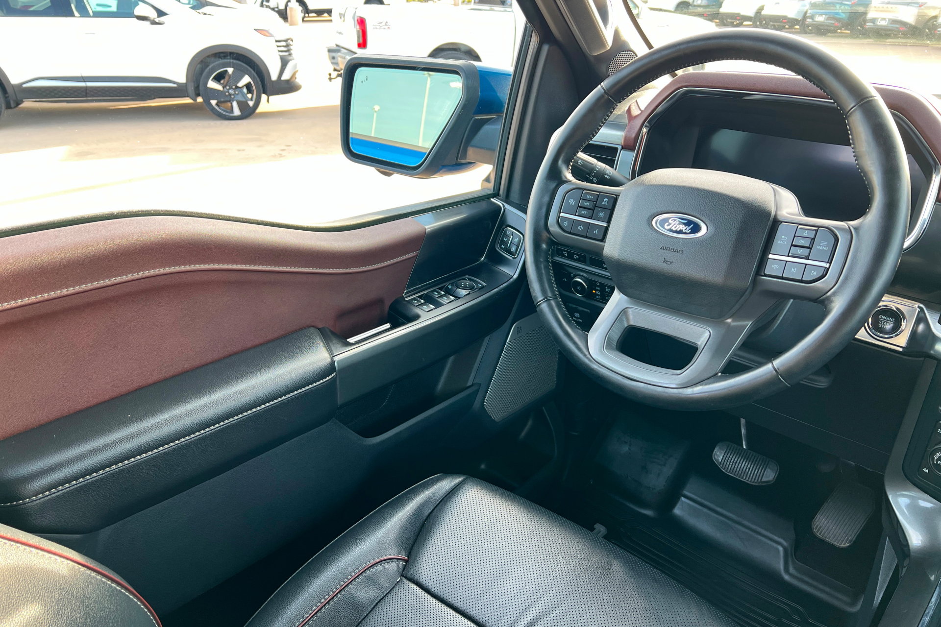 Used 2023 Ford F150 Lariat image 12