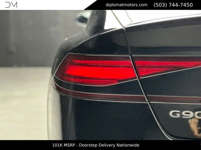 Used 2025 Genesis G90 3.5T AWD/4WD image 14