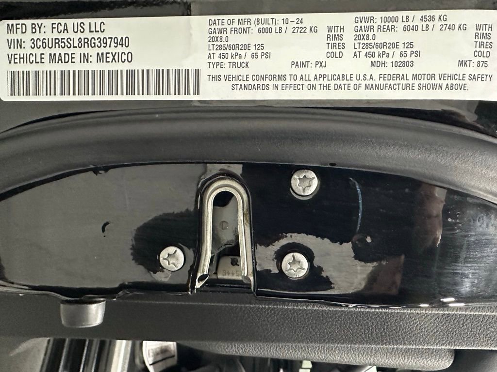 Used 2024 RAM 2500 Limited image 11