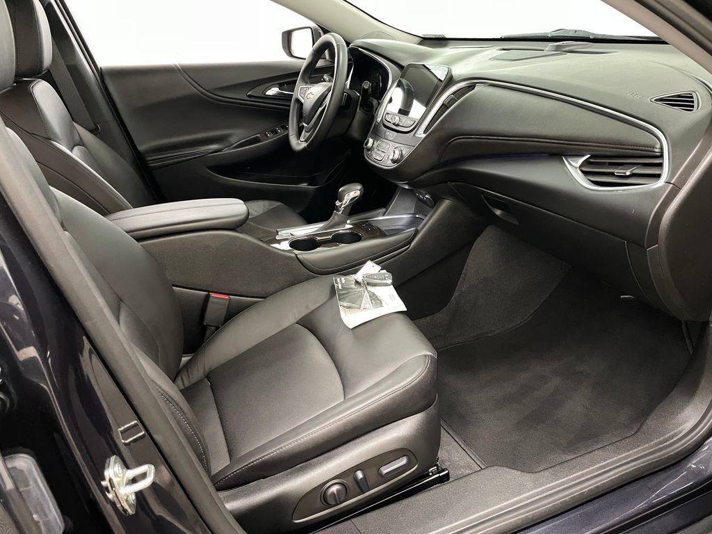 Used 2023 Chevrolet Malibu LT w/ Driver Confidence Package FWD image 38