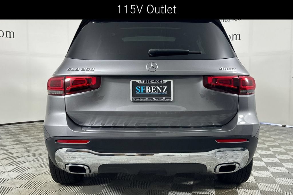 Certified 2022 Mercedes-Benz GLB 250 4MATIC image 9