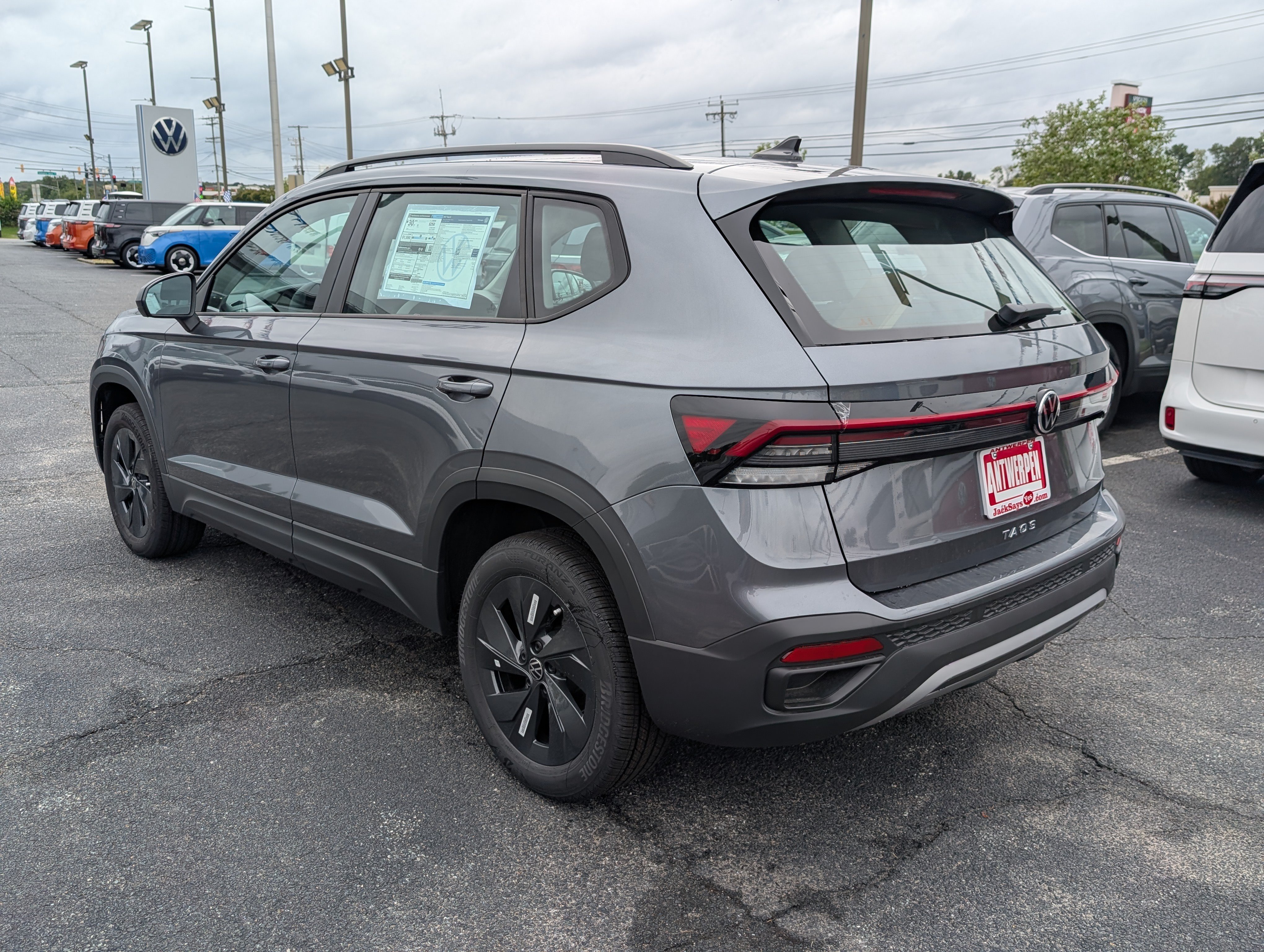 New 2027 Volkswagen Taos S FWD image 4