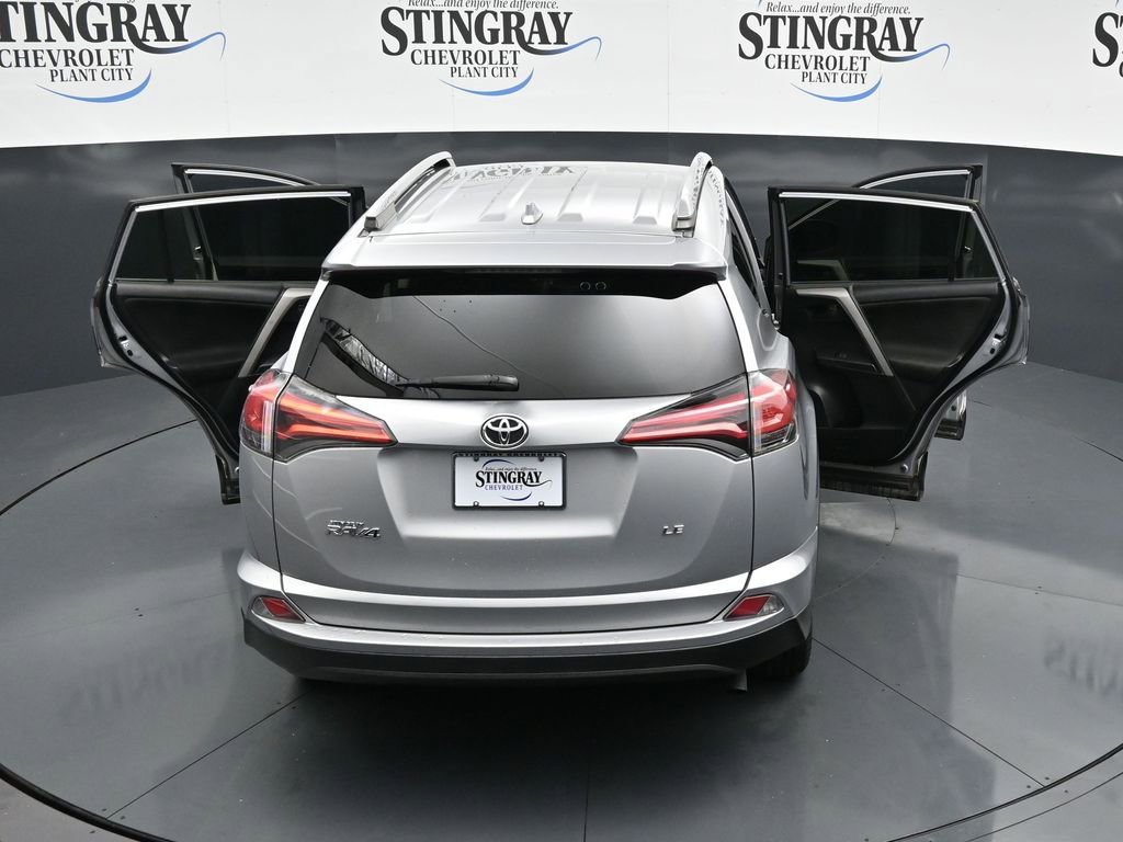 Used 2017 Toyota RAV4 LE image 26