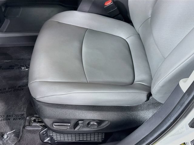 Certified 2024 Toyota Sienna XLE FWD image 20