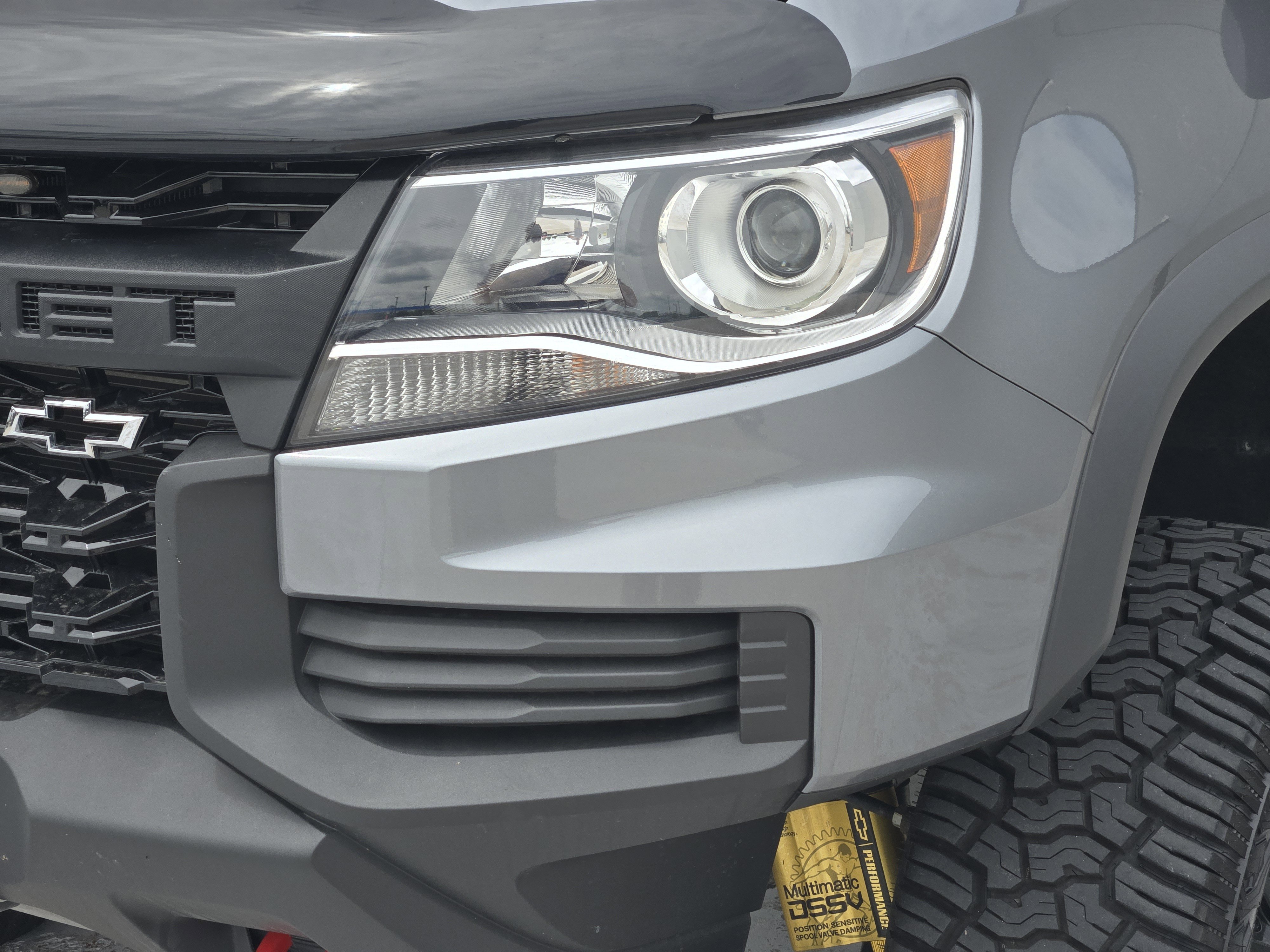 Used 2021 Chevrolet Colorado ZR2 w/ ZR2 Dusk Special Edition AWD/4WD image 11