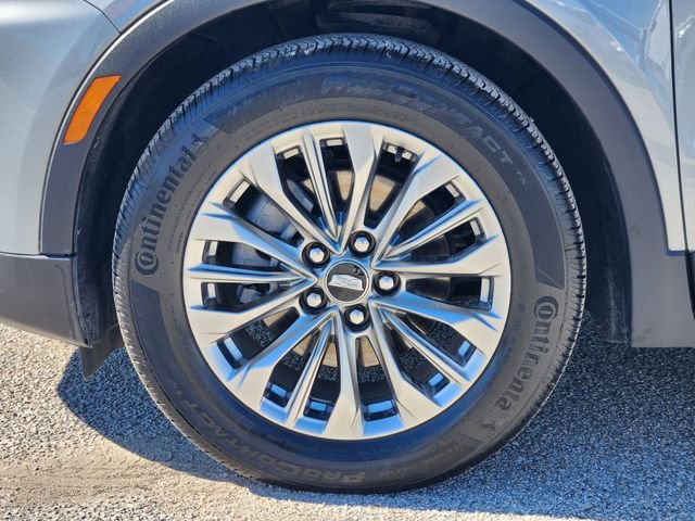 Used 2024 Cadillac XT4 Premium Luxury image 10