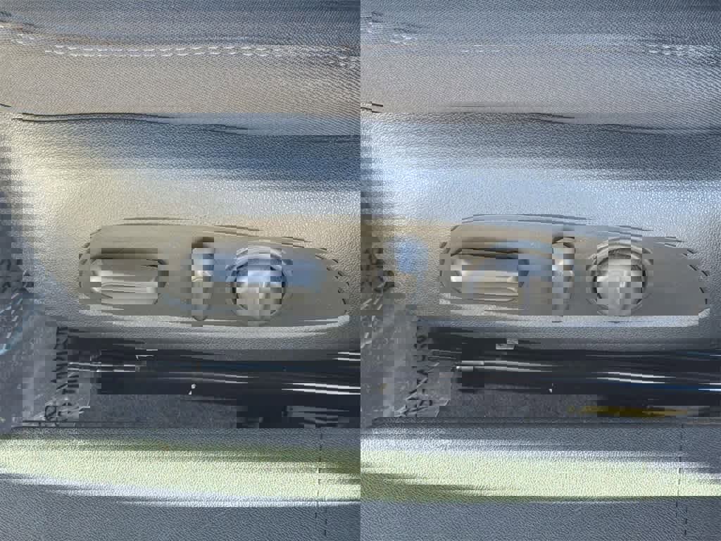 Used 2024 Chevrolet Malibu LT image 27