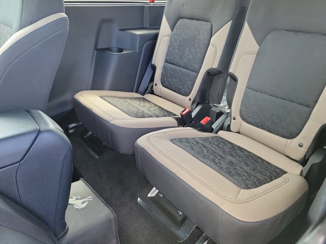 Used 2023 Ford Bronco Wildtrak image 15