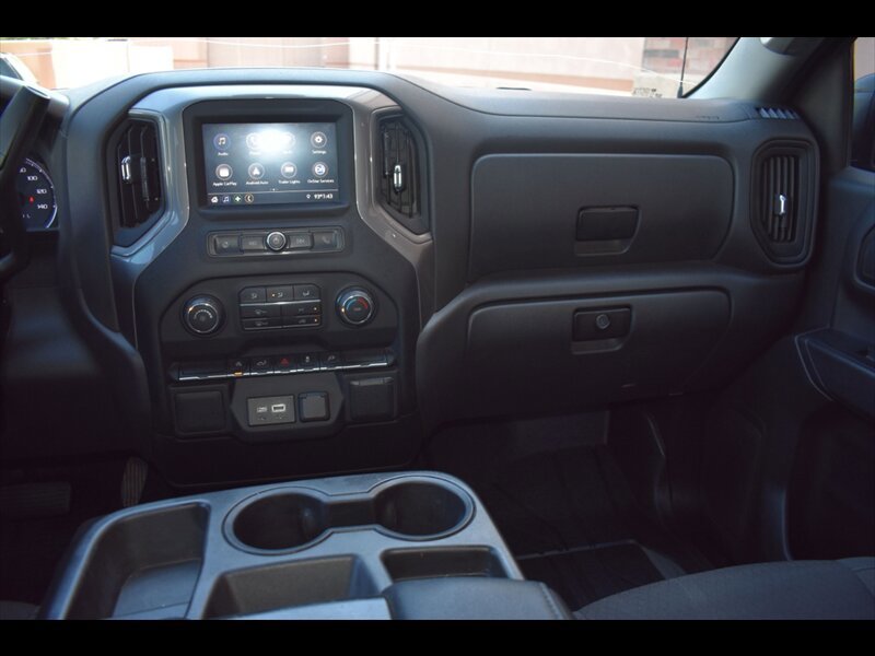Used 2022 Chevrolet Silverado 1500 Custom w/ Safety Confidence Package AWD/4WD image 30