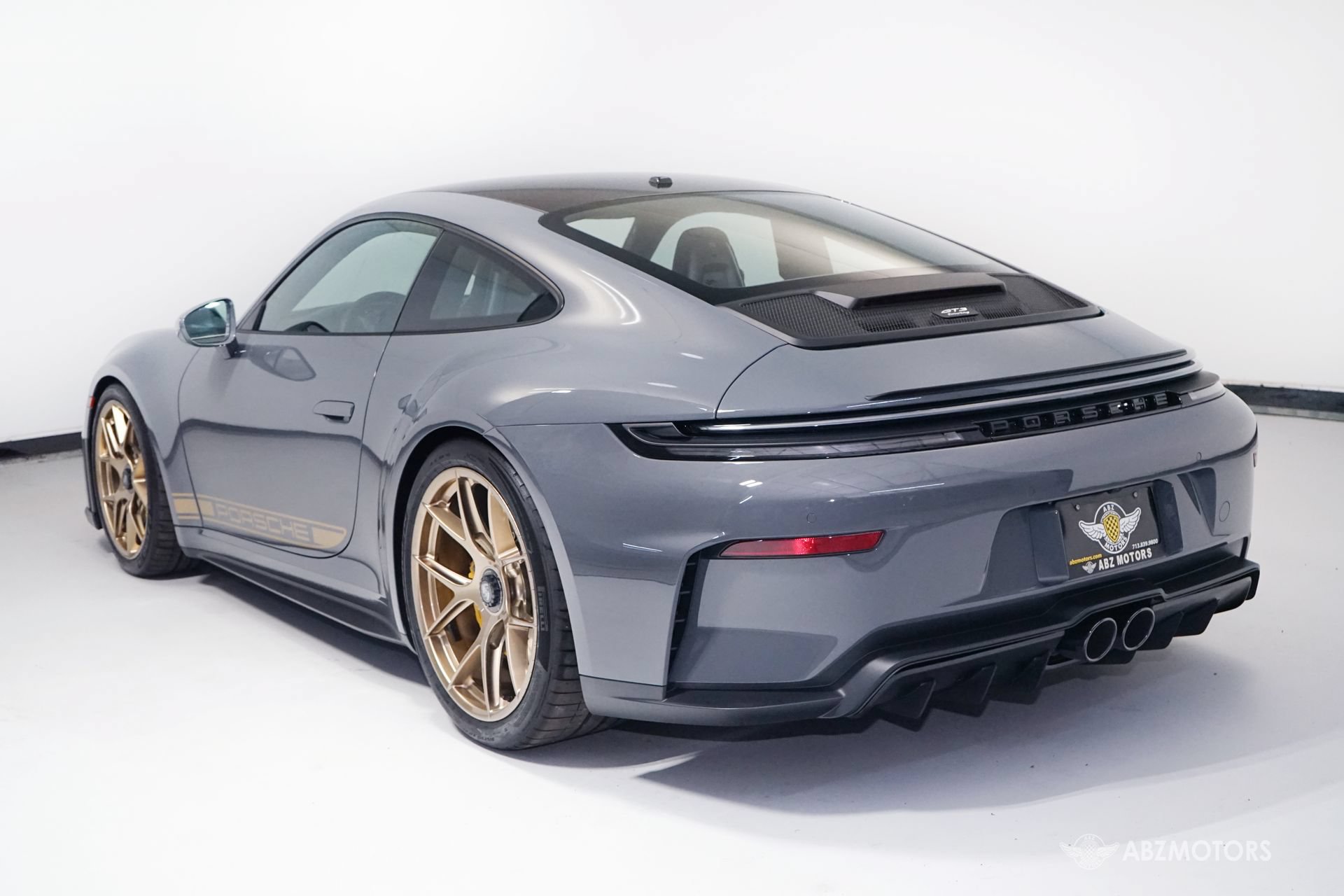 Used 2026 Porsche 911 GT3 RWD image 6