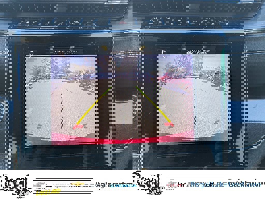 Used 2022 Jeep Grand Cherokee Altitude image 20