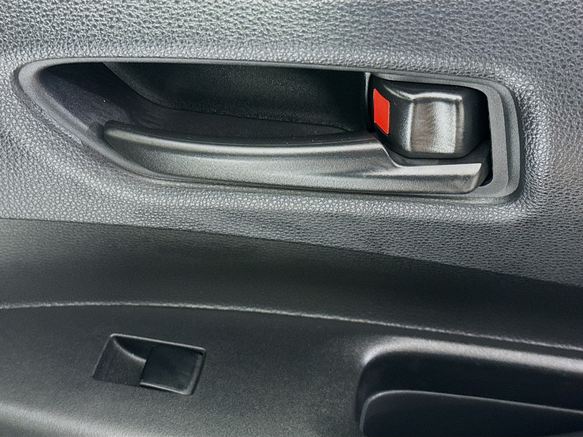 Used 2022 Toyota Corolla LE FWD image 29