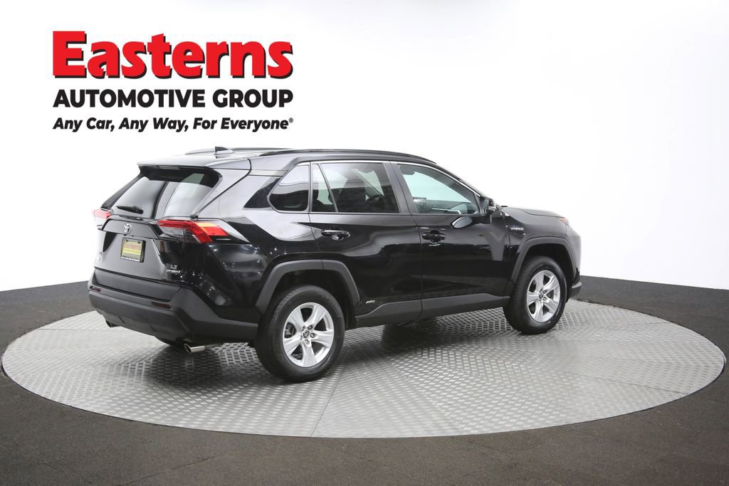Used 2021 Toyota RAV4 LE image 40