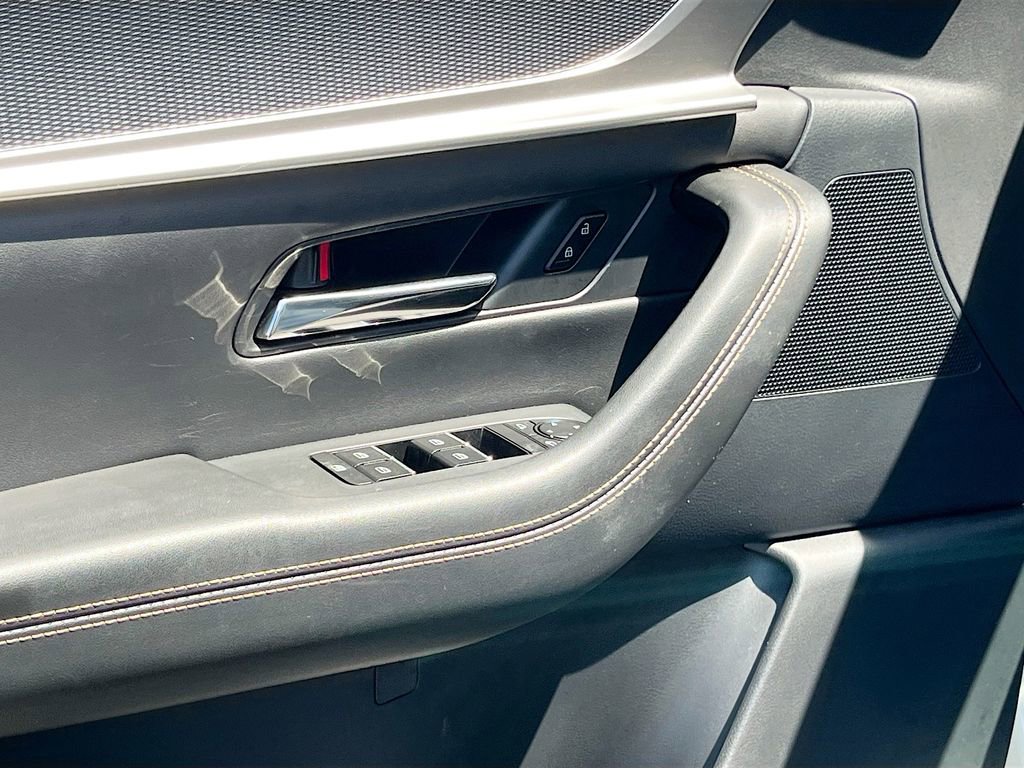 Used 2024 MAZDA CX-90 Plug-In Hybrid w/ Premium Pkg AWD/4WD image 17