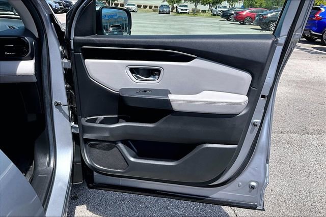 Used 2025 Honda Pilot Touring image 27