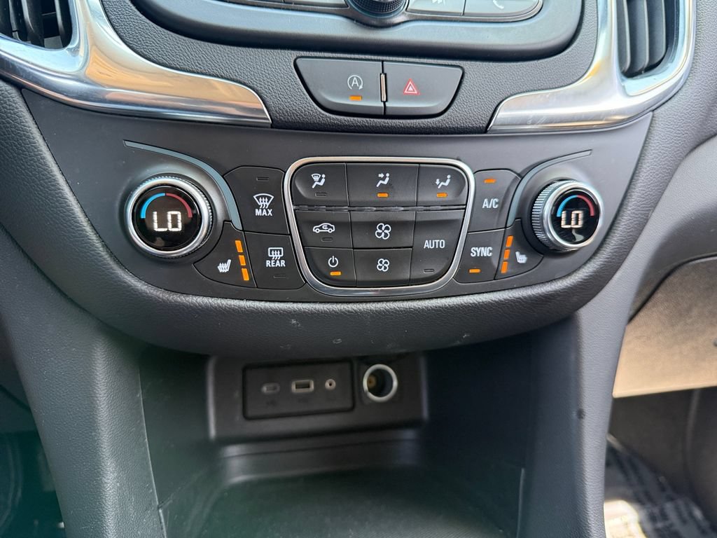 Used 2024 Chevrolet Equinox LT AWD/4WD image 33