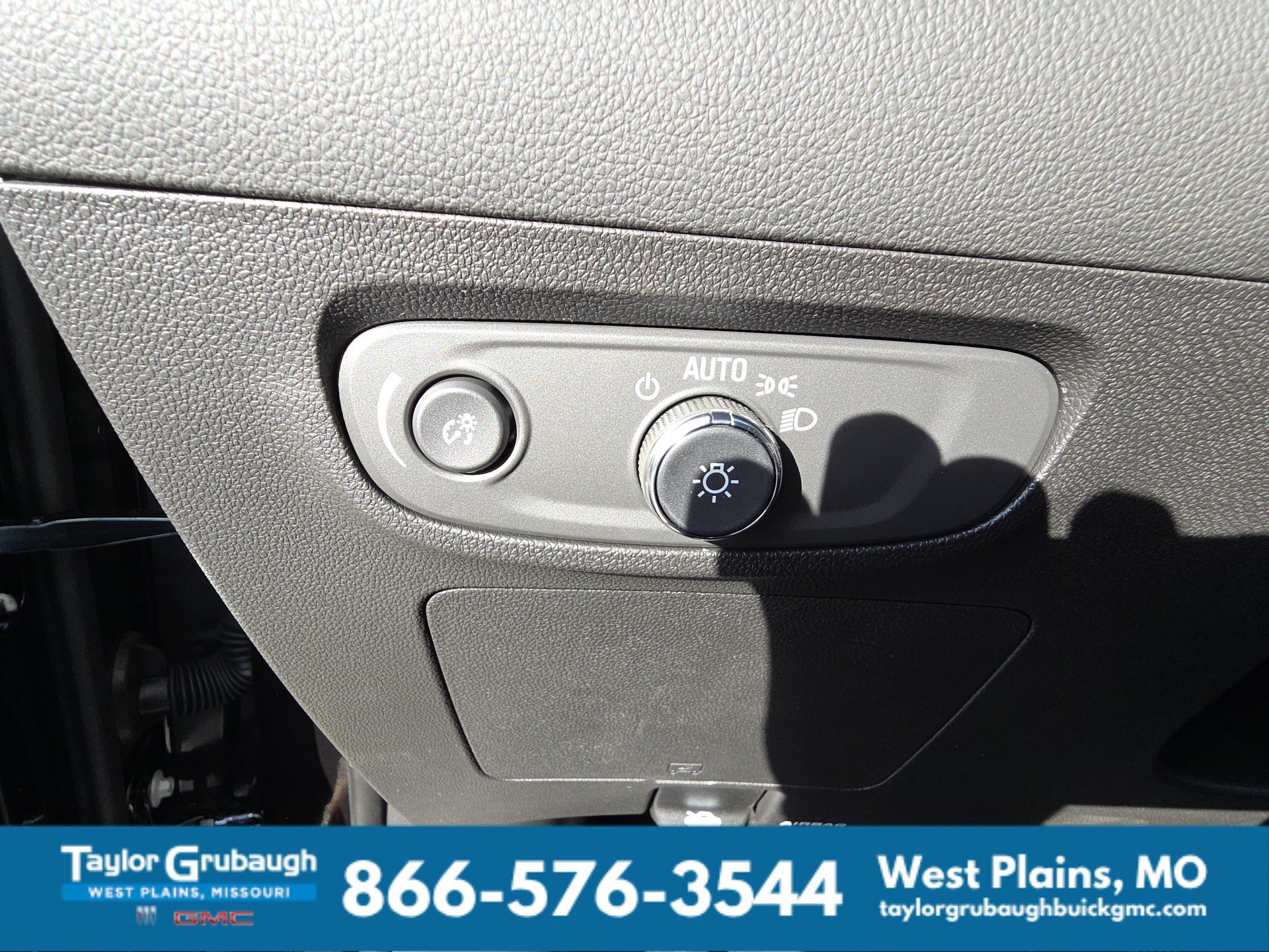New 2026 Buick Encore GX Preferred w/ Comfort Package FWD image 21