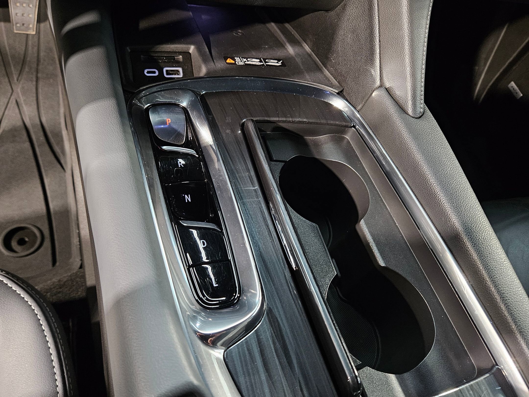 Used 2023 Buick Enclave Premium w/ Experience Buick Package image 35