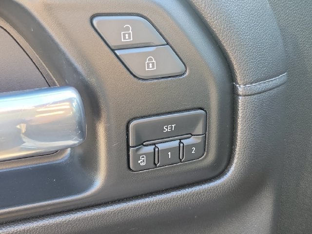 Used 2021 GMC Sierra 1500 SLT w/ SLT Convenience Package AWD/4WD image 27