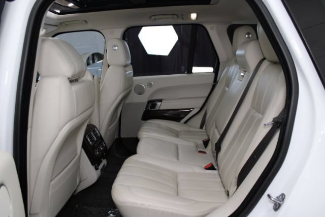 Used 2016 Land Rover Range Rover HSE AWD/4WD image 23