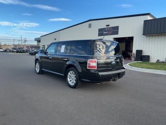 Used 2011 Ford Flex SEL w/ Rapid Spec Order Code FWD image 4