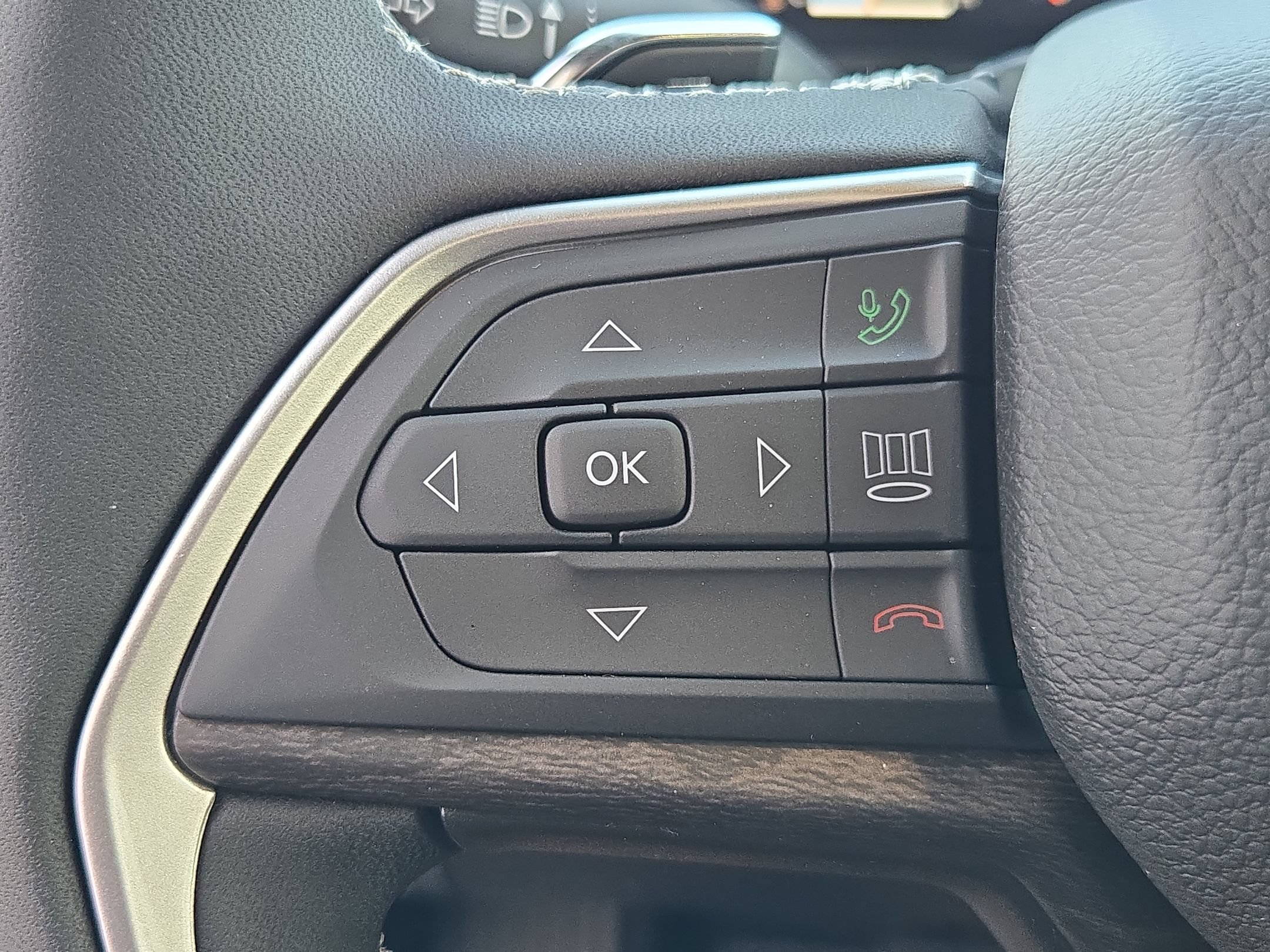 New 2027 Jeep Grand Cherokee Limited AWD/4WD image 22