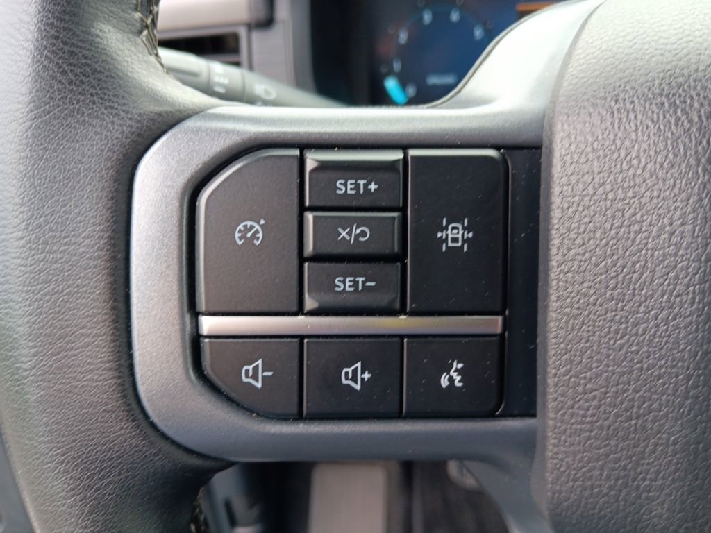 Used 2024 Ford F150 XLT AWD/4WD image 16