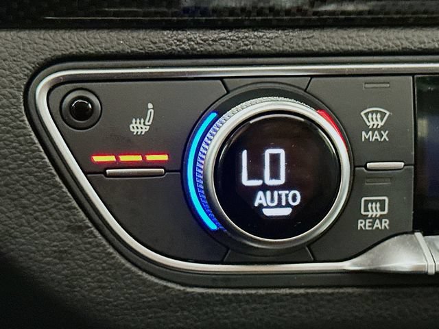 Used 2023 Audi SQ5 Premium Plus w/ Premium Plus Package AWD/4WD image 16
