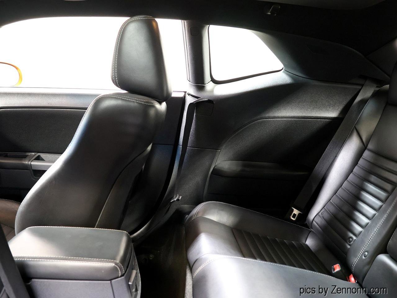 Used 2014 Dodge Challenger R/T Plus RWD image 22